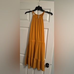 Cute yellow sundress